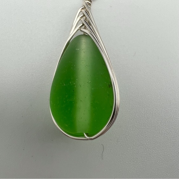 925 Sterling Silver Green Sea Glass Beach Jewel Teardrop Dangle Fashion Earring - Picture 6 of 7